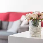 Centenary Cosy - 7