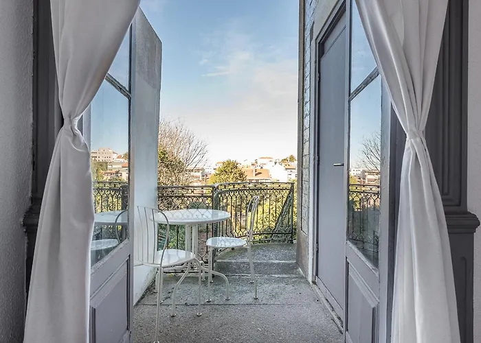 Centenary Cosy - 7 * Porto