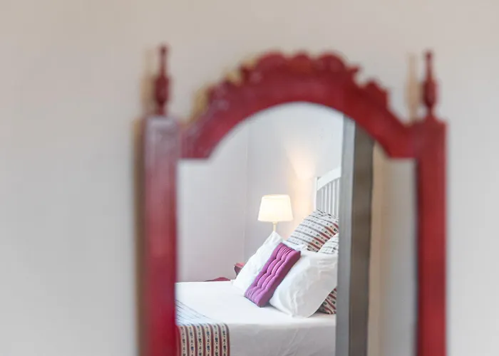 Centenary Cosy - 7 *