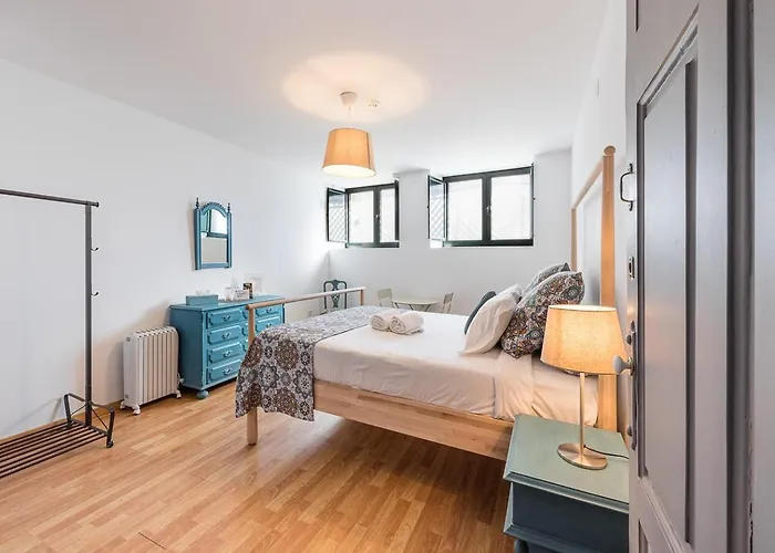 Centenary Cosy - 7 Porto