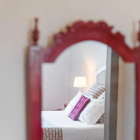 Centenary Cosy - 7 *